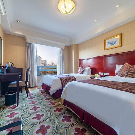 Ramada Yichang Hotel Luaran gambar