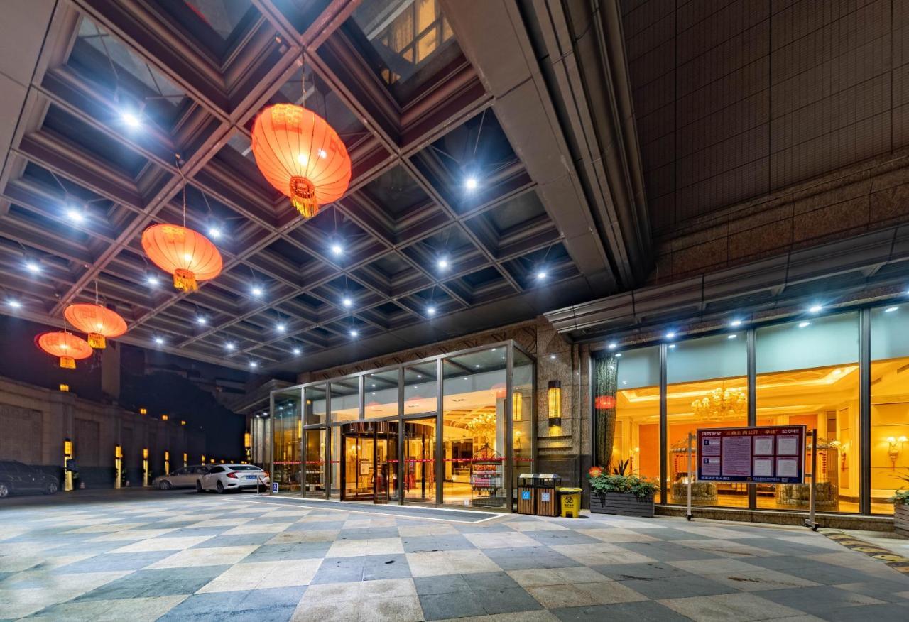 Ramada Yichang Hotel Luaran gambar
