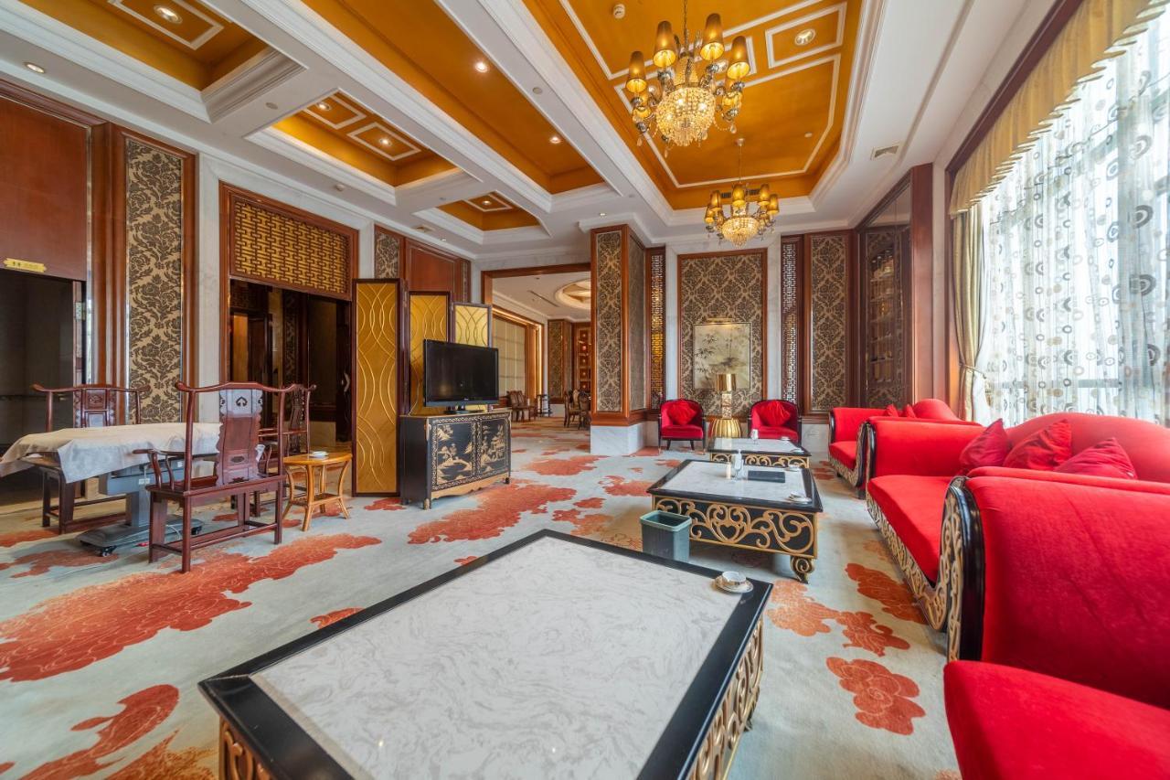 Ramada Yichang Hotel Luaran gambar