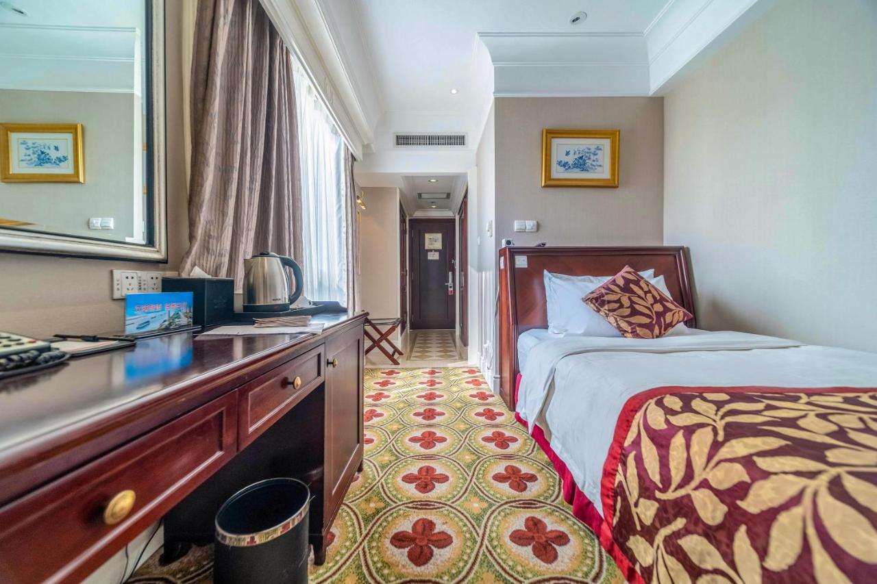Ramada Yichang Hotel Luaran gambar