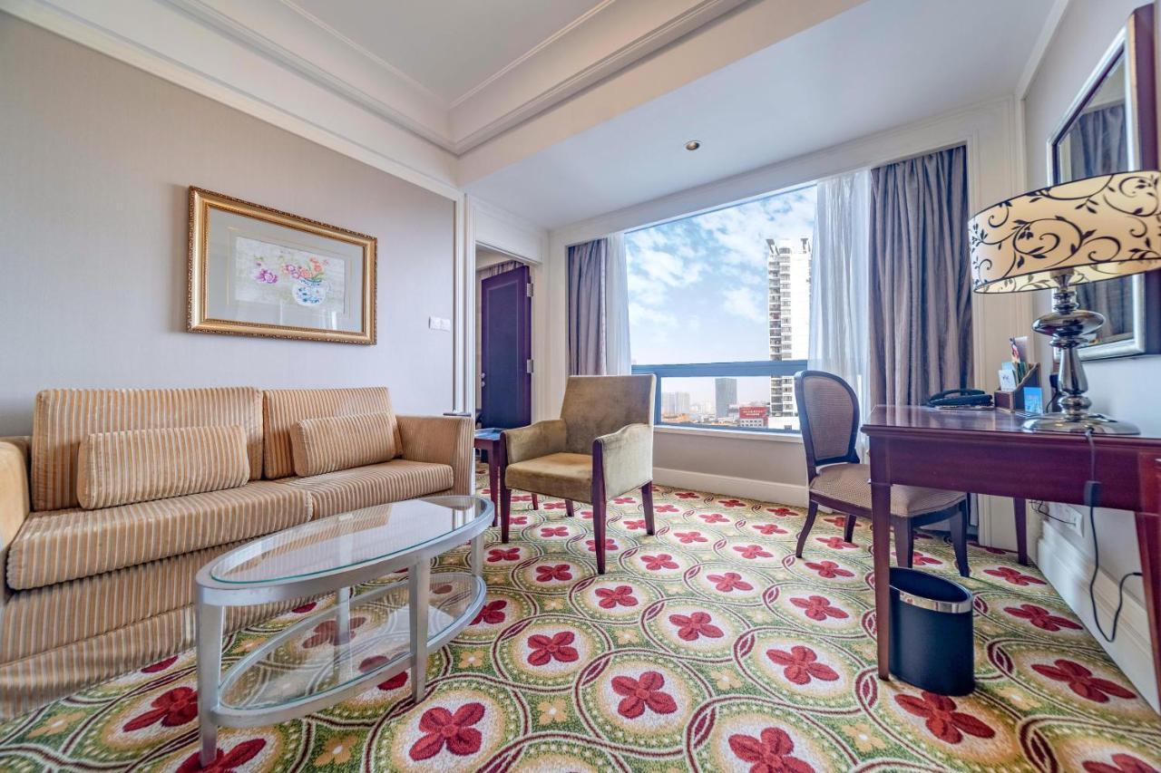 Ramada Yichang Hotel Luaran gambar
