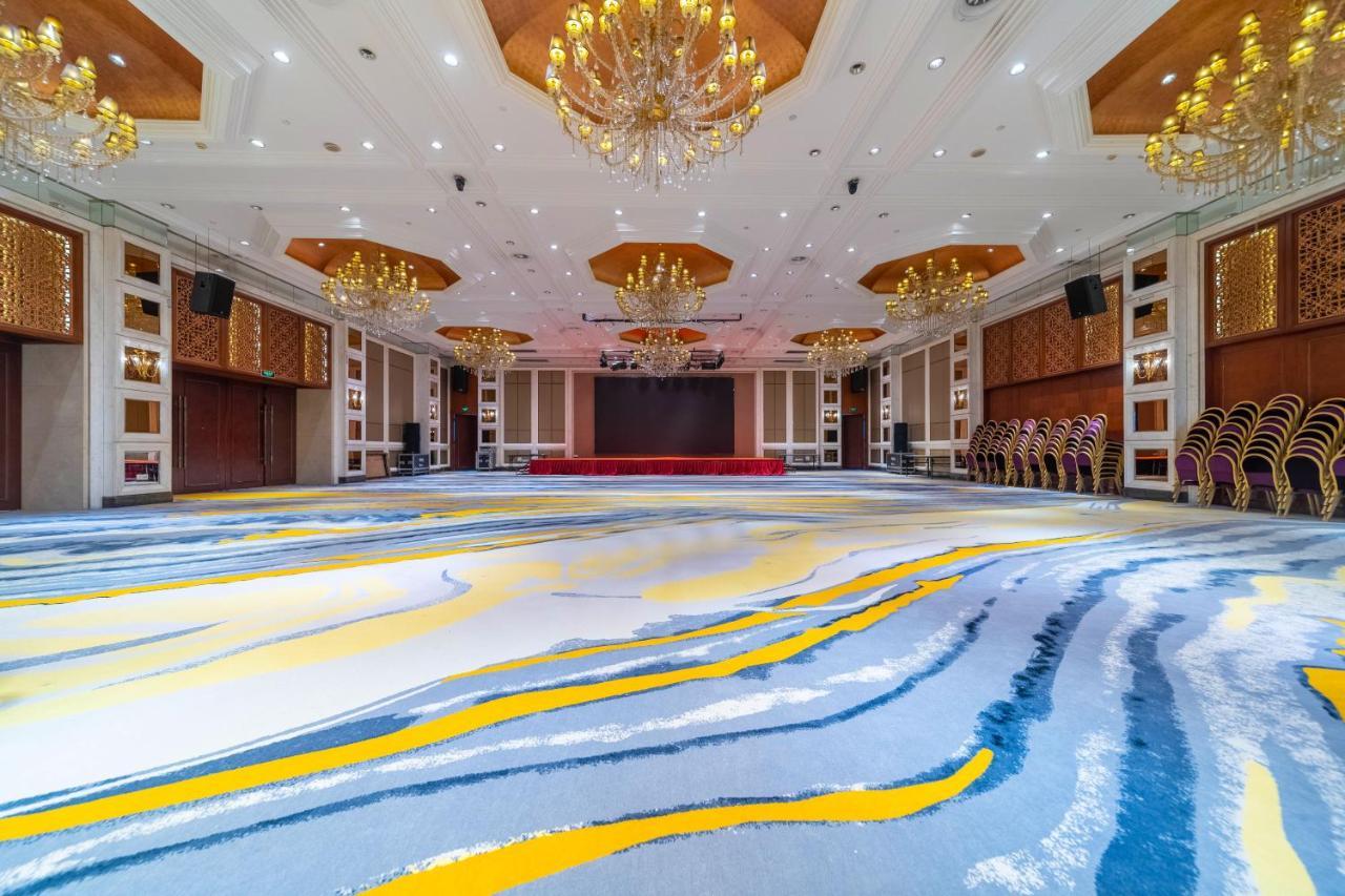 Ramada Yichang Hotel Luaran gambar