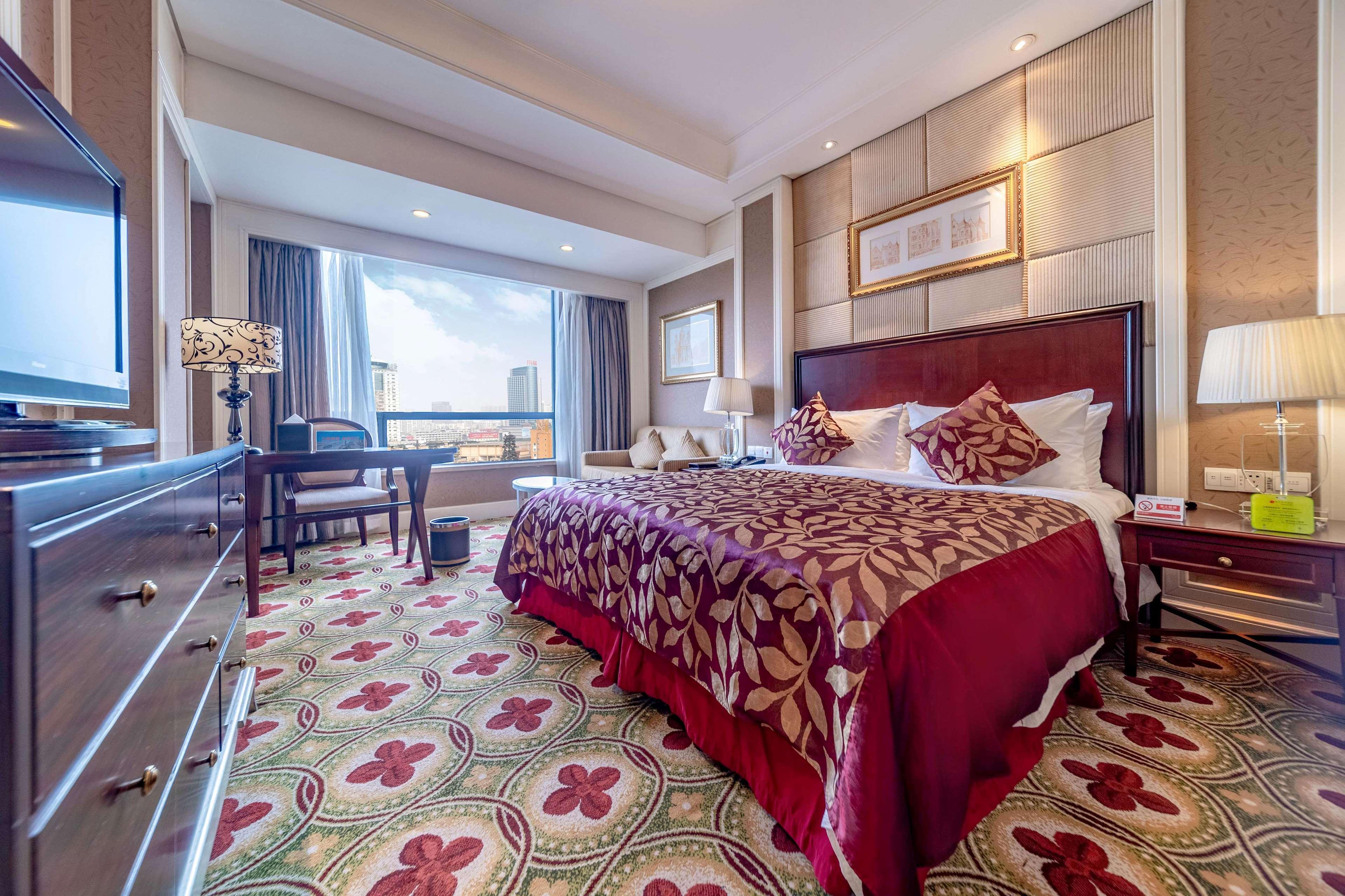 Ramada Yichang Hotel Luaran gambar