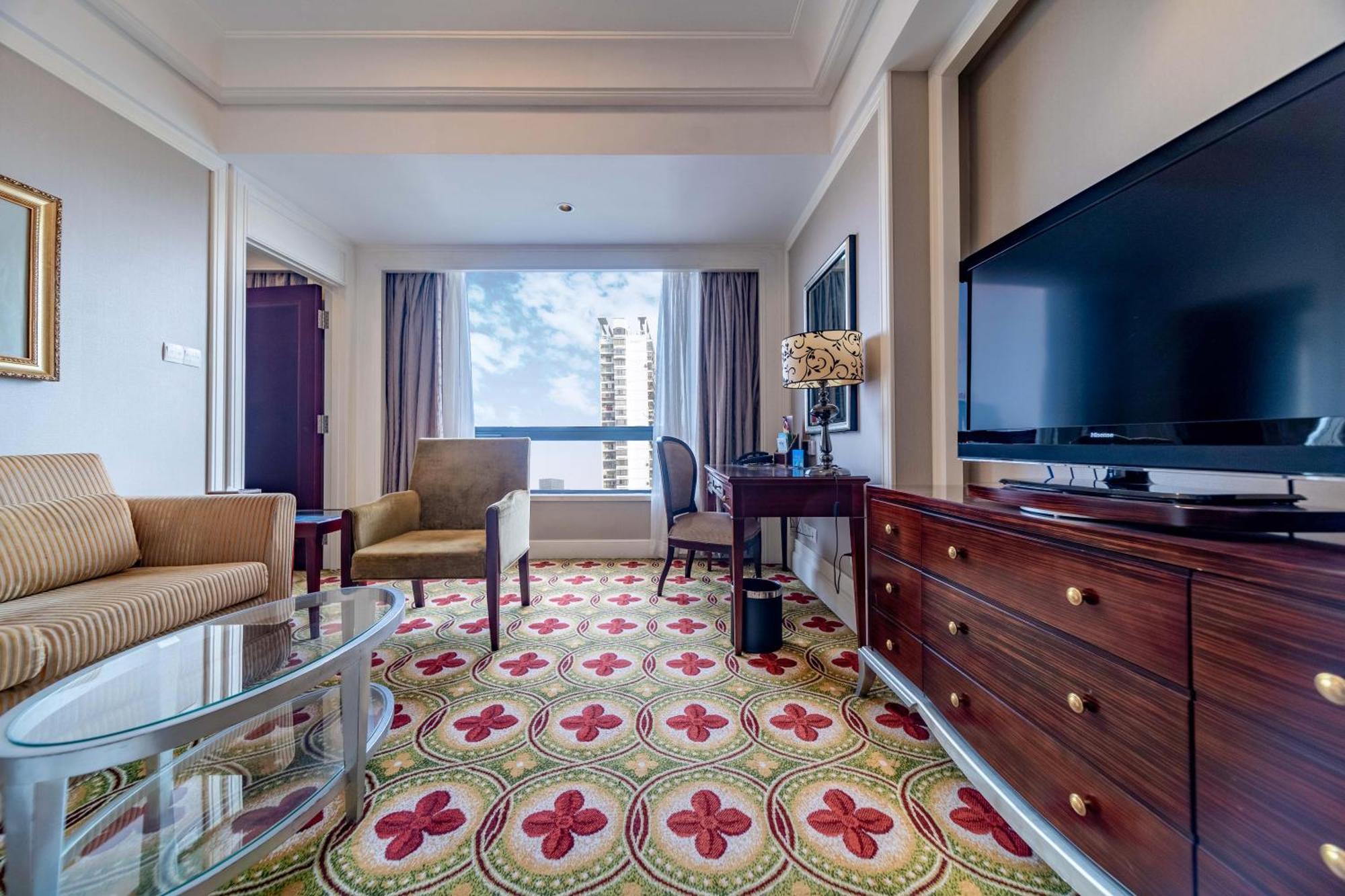 Ramada Yichang Hotel Luaran gambar